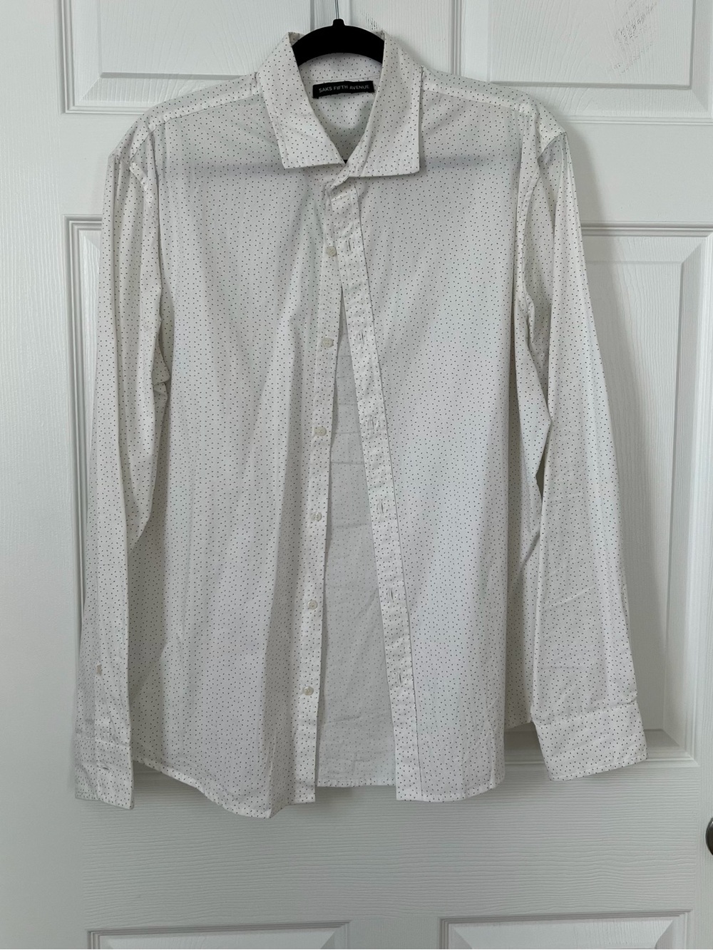 Saks Fifth Avenue White Dress Shirt with Subtle Dot Pattern